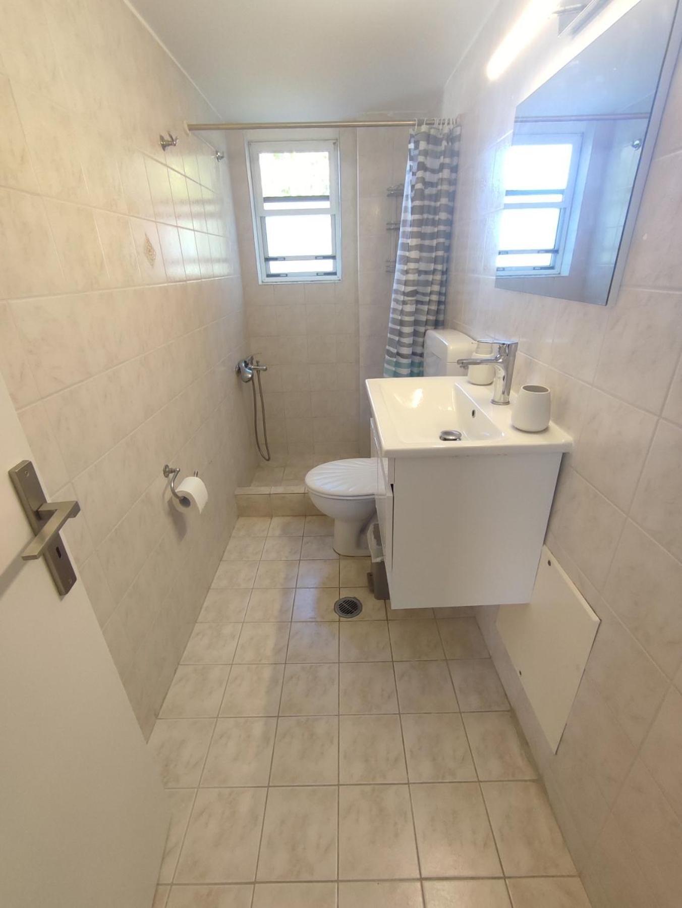 Peroulia Apartments Kómboi Eksteriør bilde
