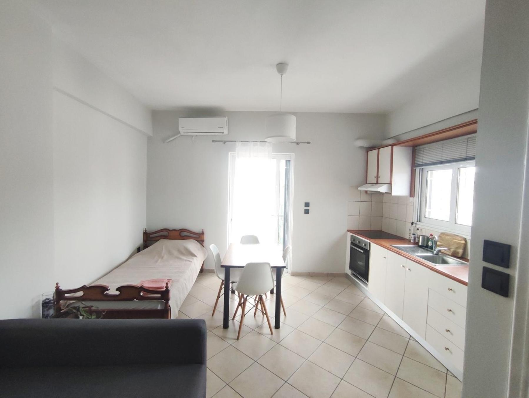 Peroulia Apartments Kómboi Eksteriør bilde