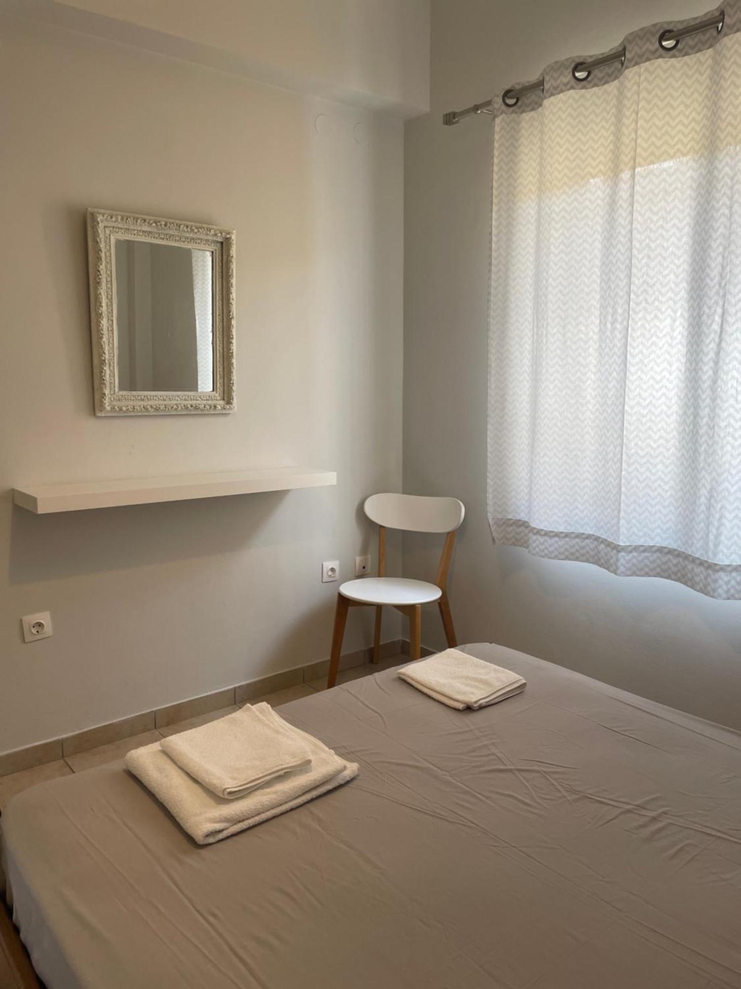 Peroulia Apartments Kómboi Eksteriør bilde